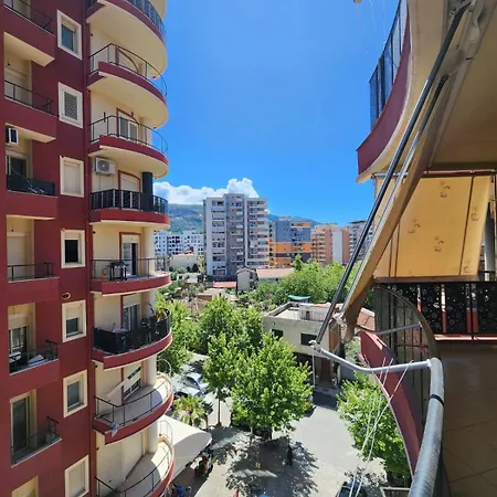 Apartment Onis *